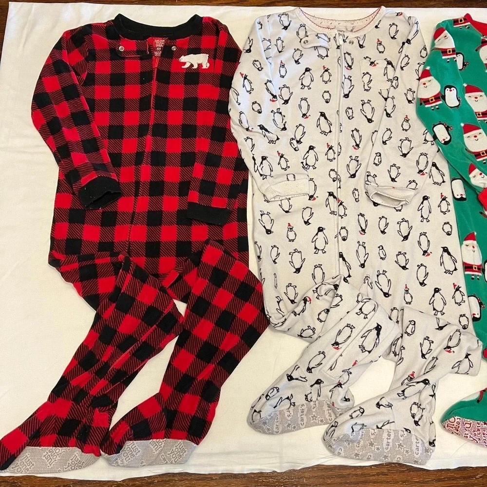Carter's Fleece Footed Pajamas Lot of 3 Size 5T (2589)